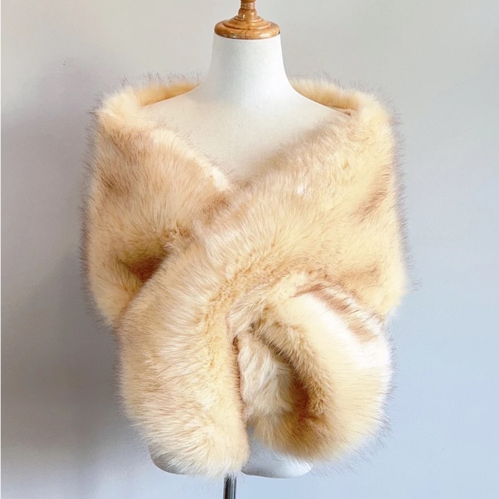 Gold/champagne faux fur shawl/wrap
